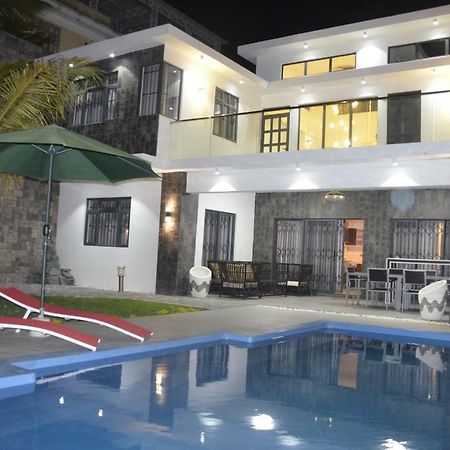 Mont Choisy Azura Vila Exterior foto