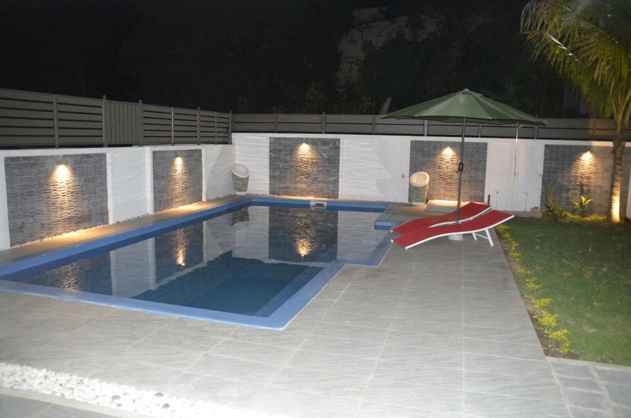 Mont Choisy Azura Vila Exterior foto